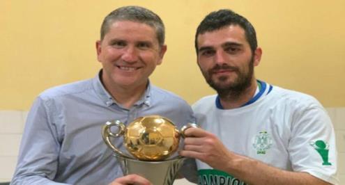 إقالة كارلوس جاريدو من تدريب الرجاء المغربي 